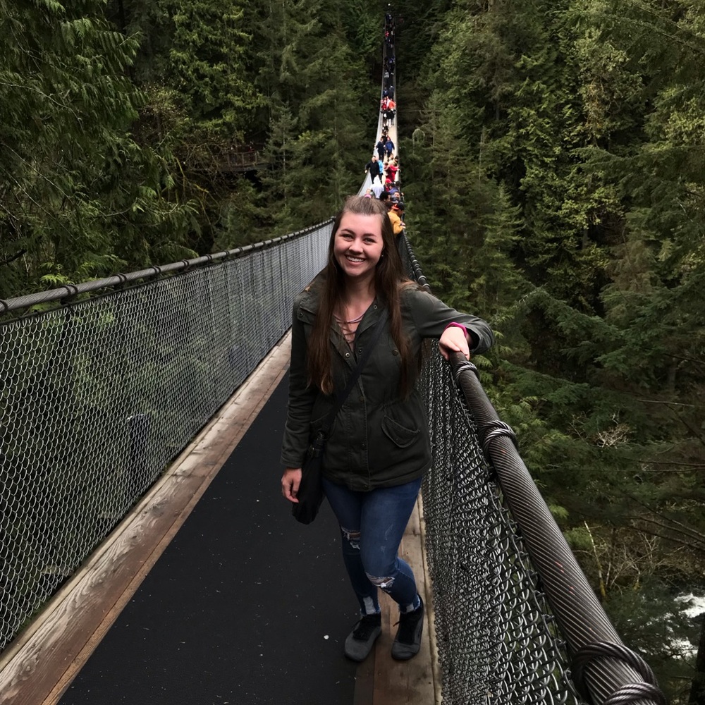 Meet your Posher, Ciara